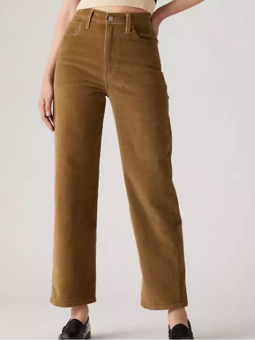 EUC Levi’s Ribcage Straight Corduroy Pants Tan 32